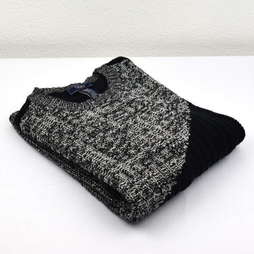 Chaps Denim Long Sleeve Sweater Size XL Color Black/Grey Gently Used Condition‎